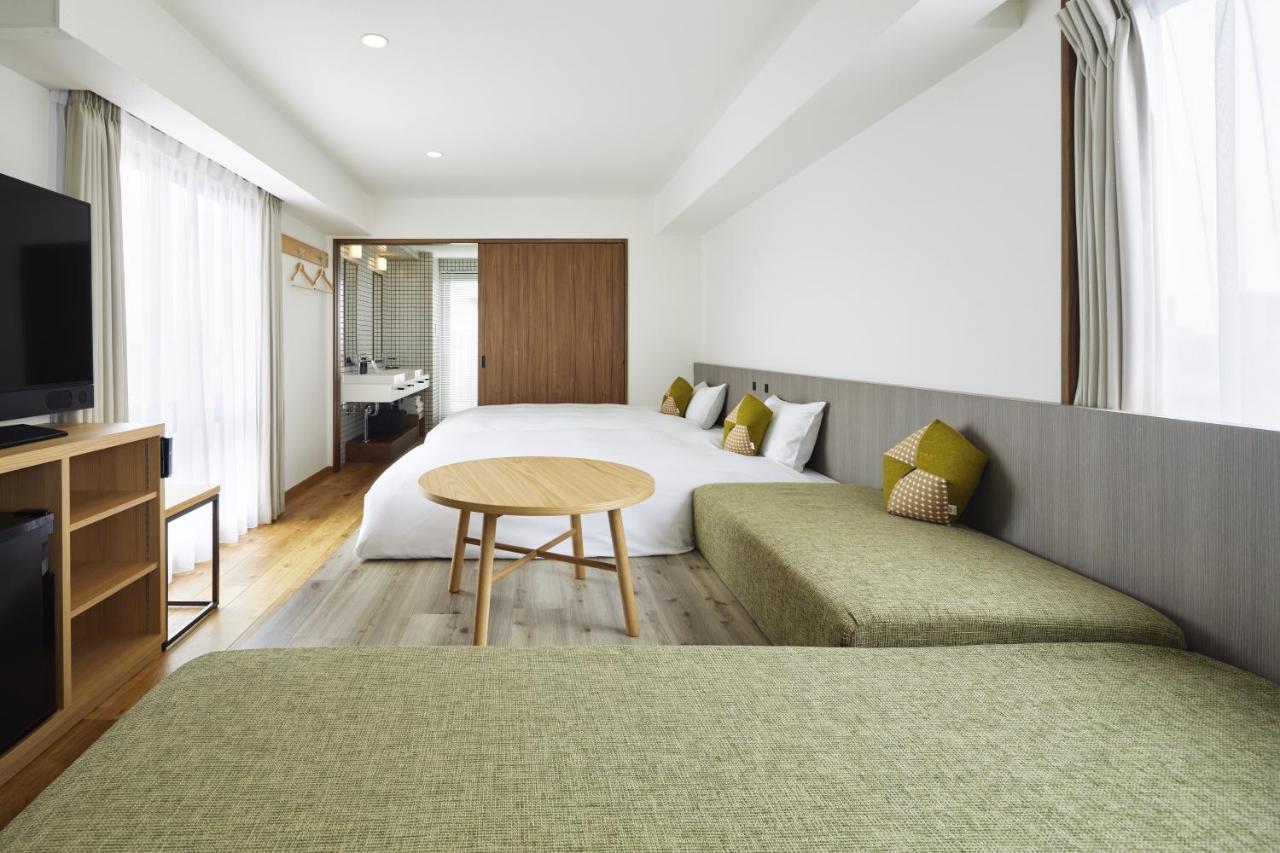Superior Triple Room,1363441028:JPEG