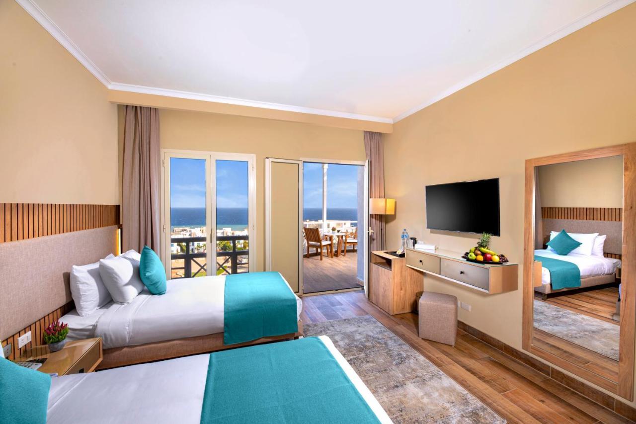 Deluxe Double Room with Sea View