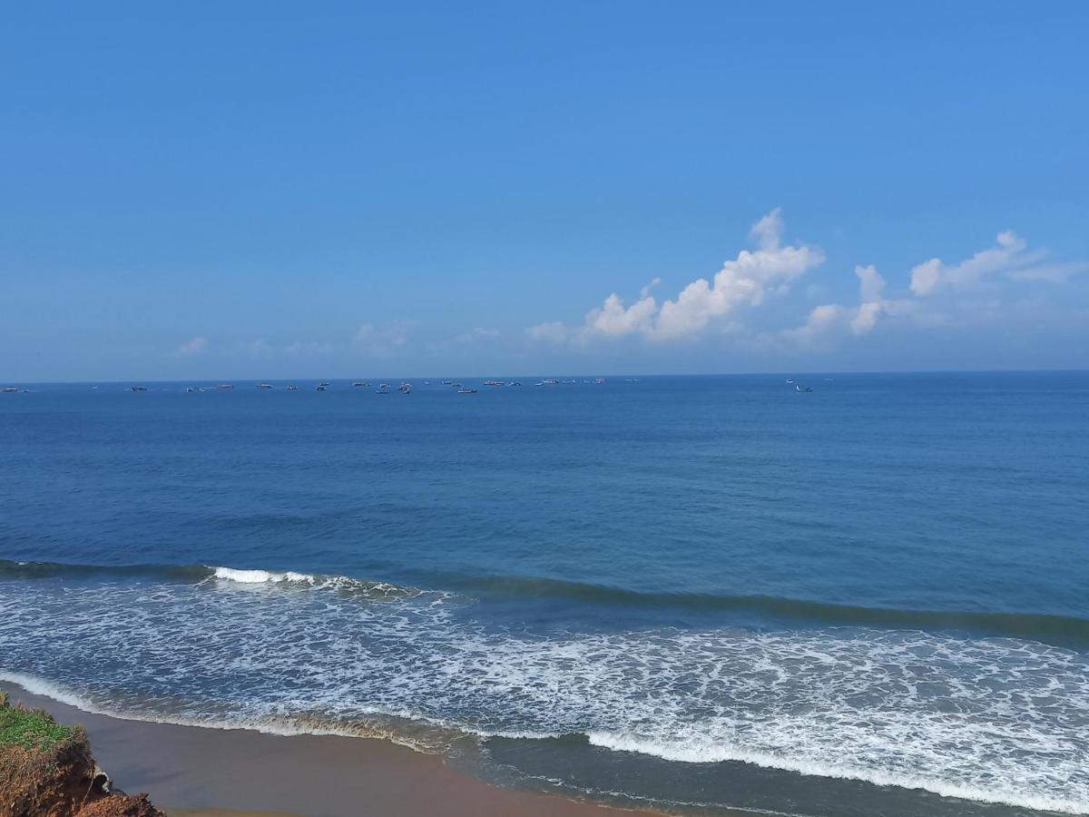 Standard Triple Room with Sea View