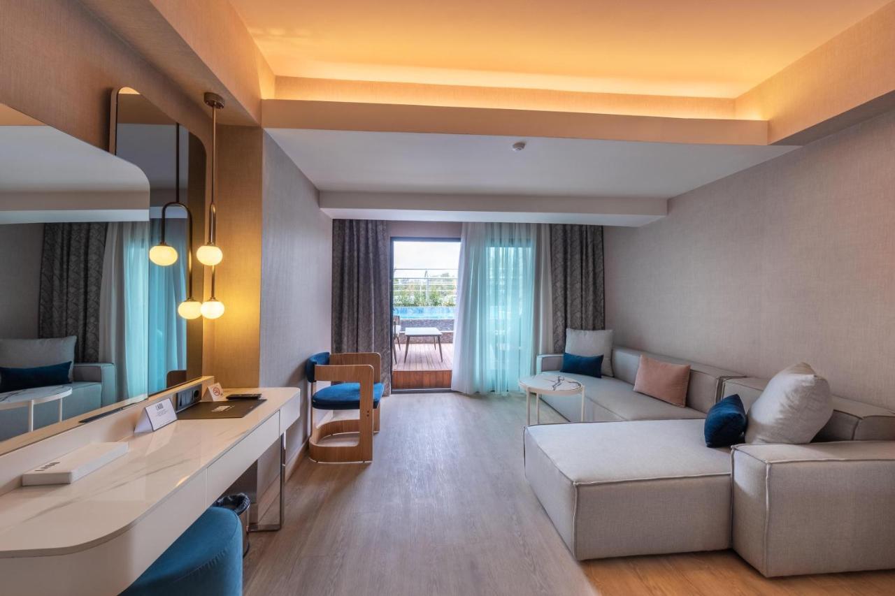 Family Room Sea View