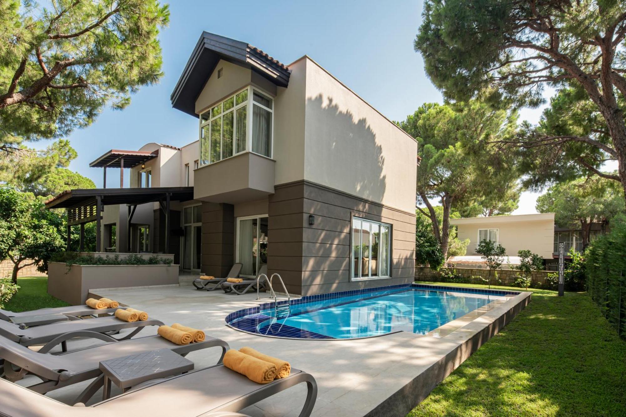 Özel Havuzlu Villa