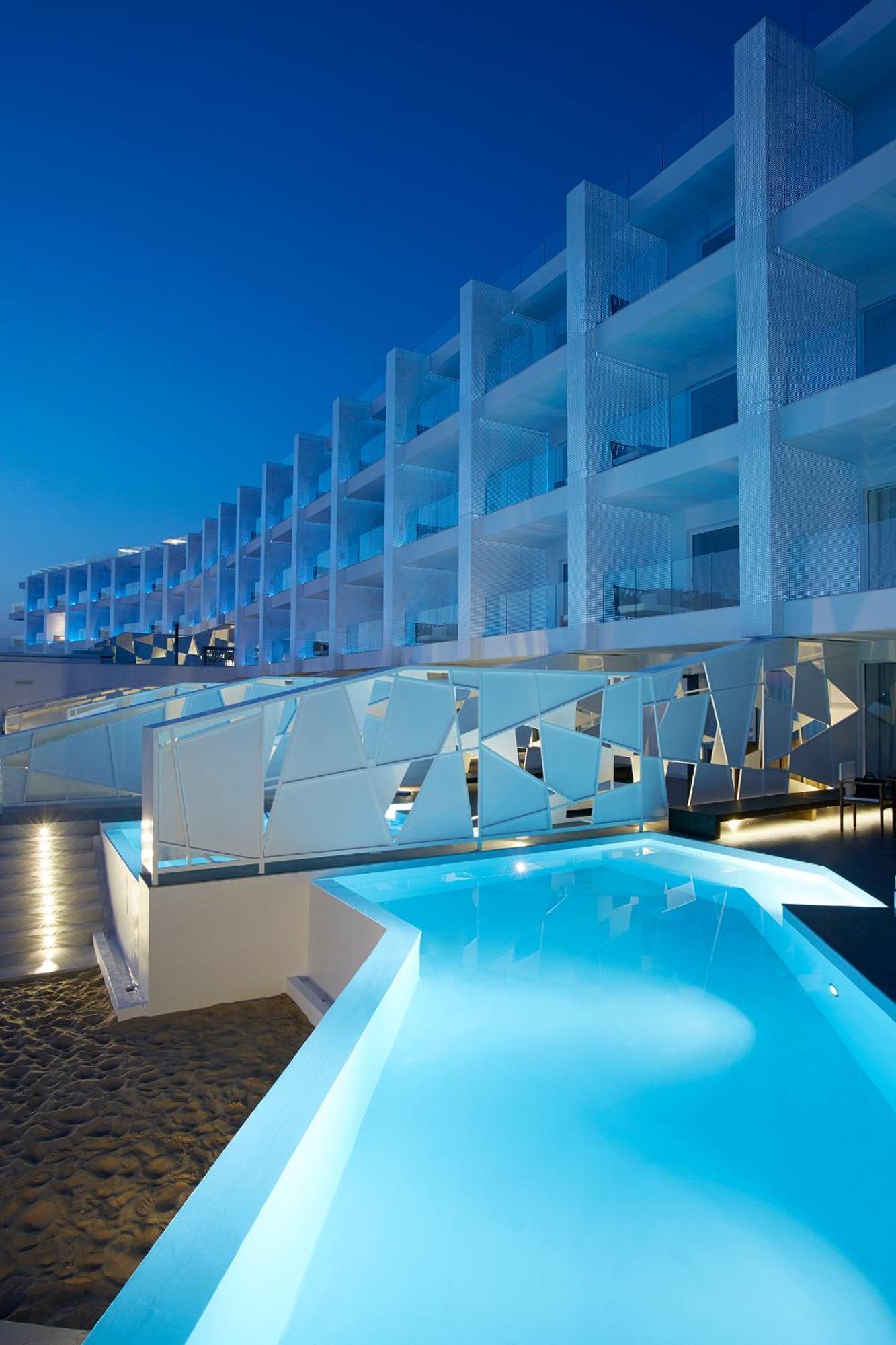 Ultra Suite Private Pool Sea View,1444292638:JPEG
