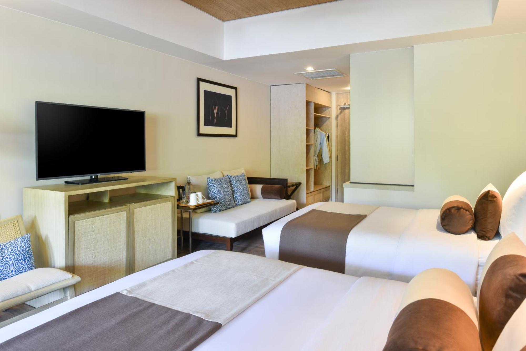 1 Queen Bed 1 Single Bed Standard Room Forest View