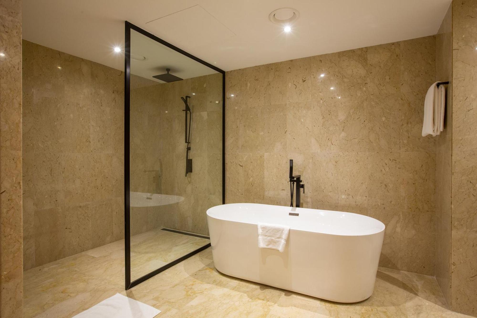 Royal Suite