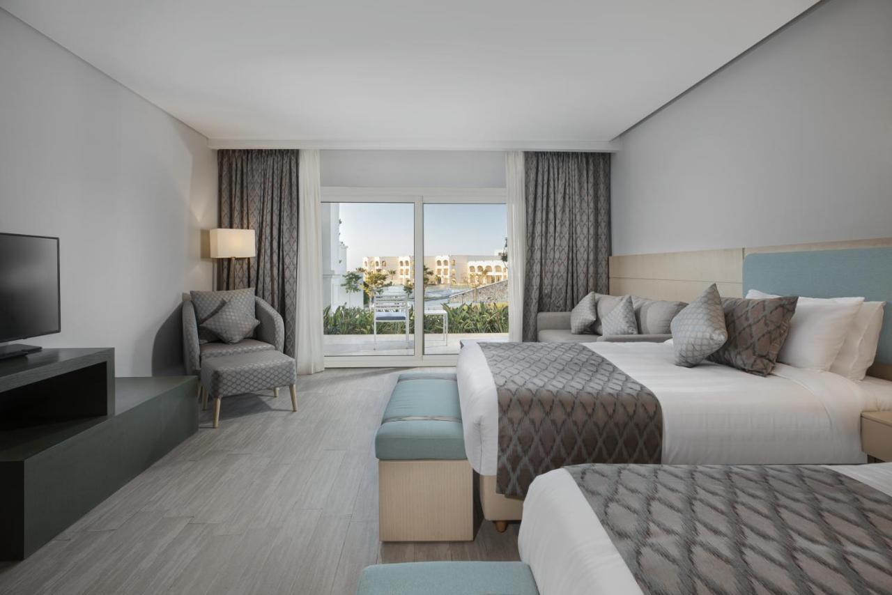 Deluxe Double or Twin Room with Garden View