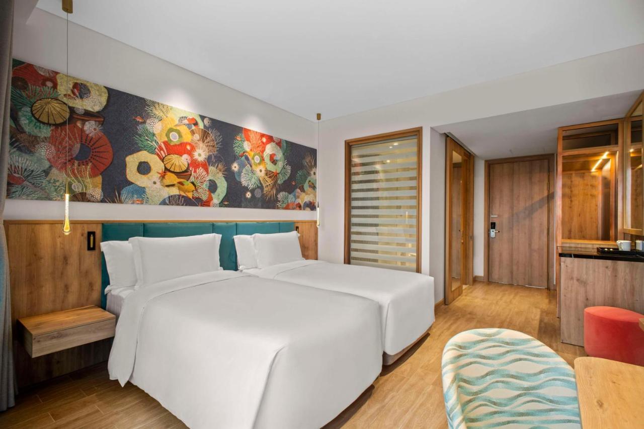 Chambre Lits Jumeaux Supérieure avec Balcon et Vue sur la Mer