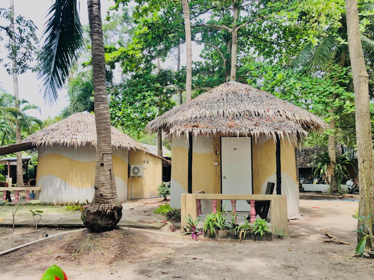 Bungalow - Beach Front