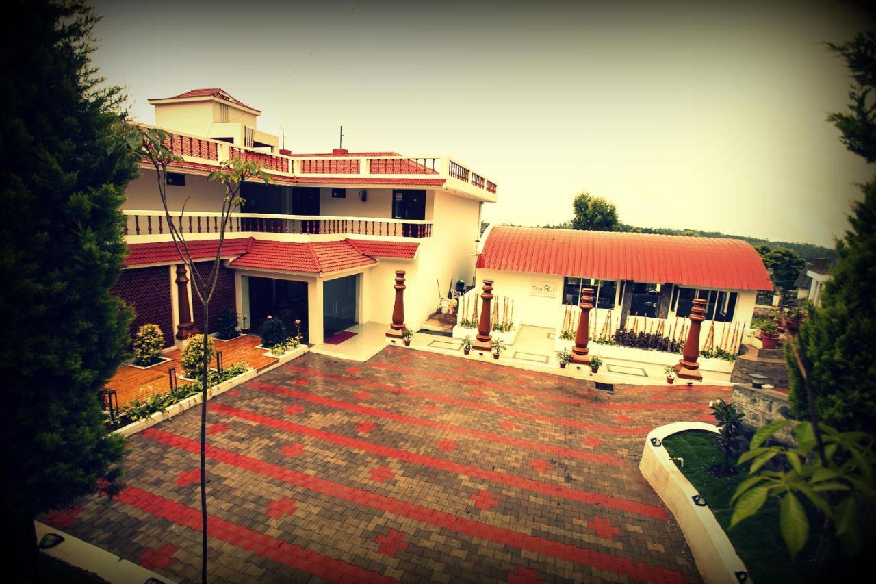 Superior Double Room,1487400841:JPEG