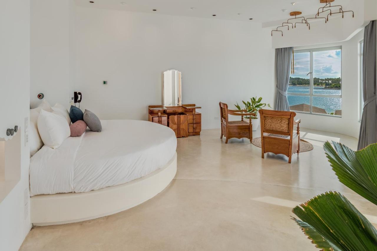 King Suite with Ocean View