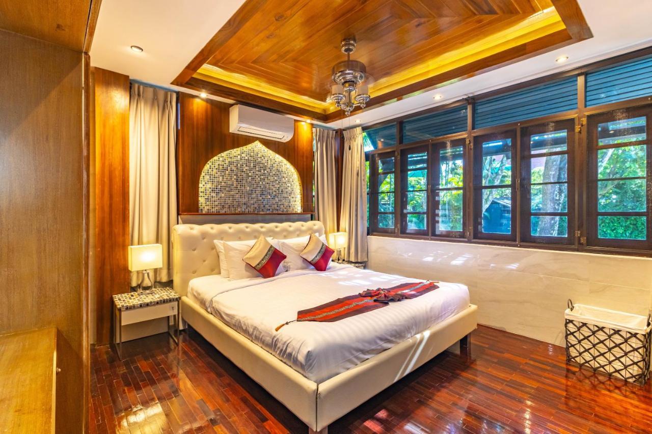 One-Bedroom Garden Suite