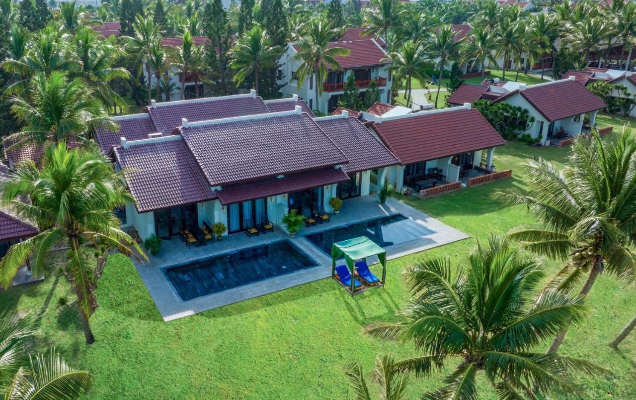 03 BEDROOM OCEAN FRONT VILLA PRIVATE POOL