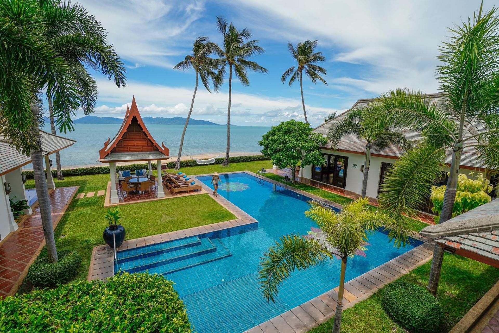 Six-Bedroom Beachfront Villa,1500608143:JPEG
