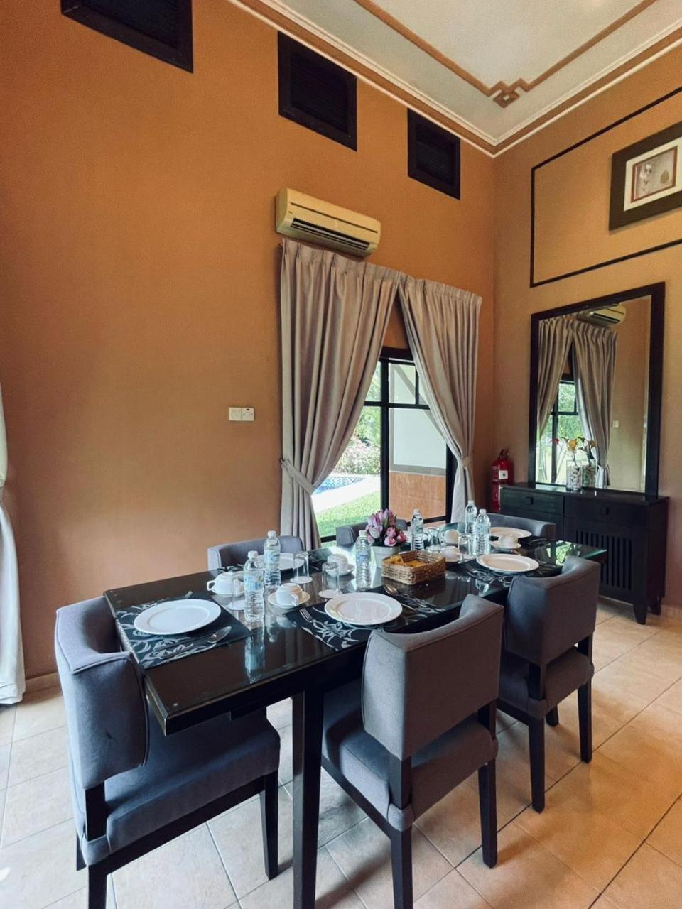 Villa 4 Rooms With Pool,1499478340:JPEG