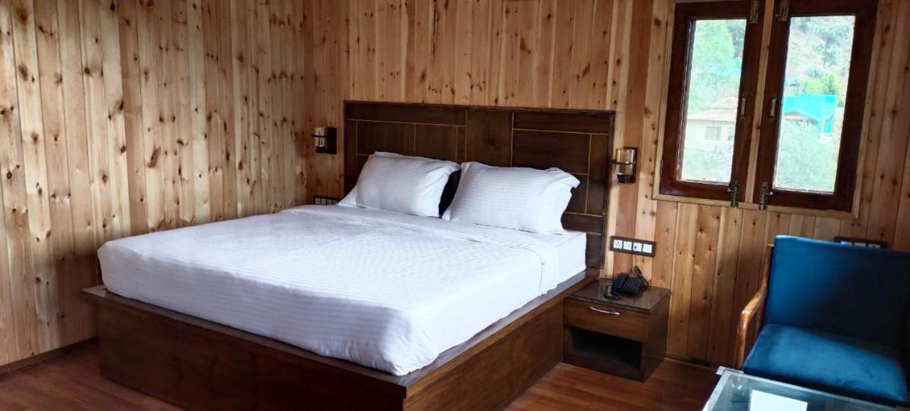Double Room with Mountain View