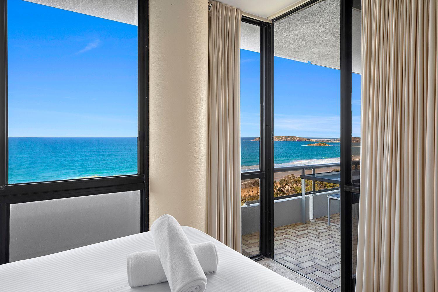 Two-Bedroom Apartment with Sea View
