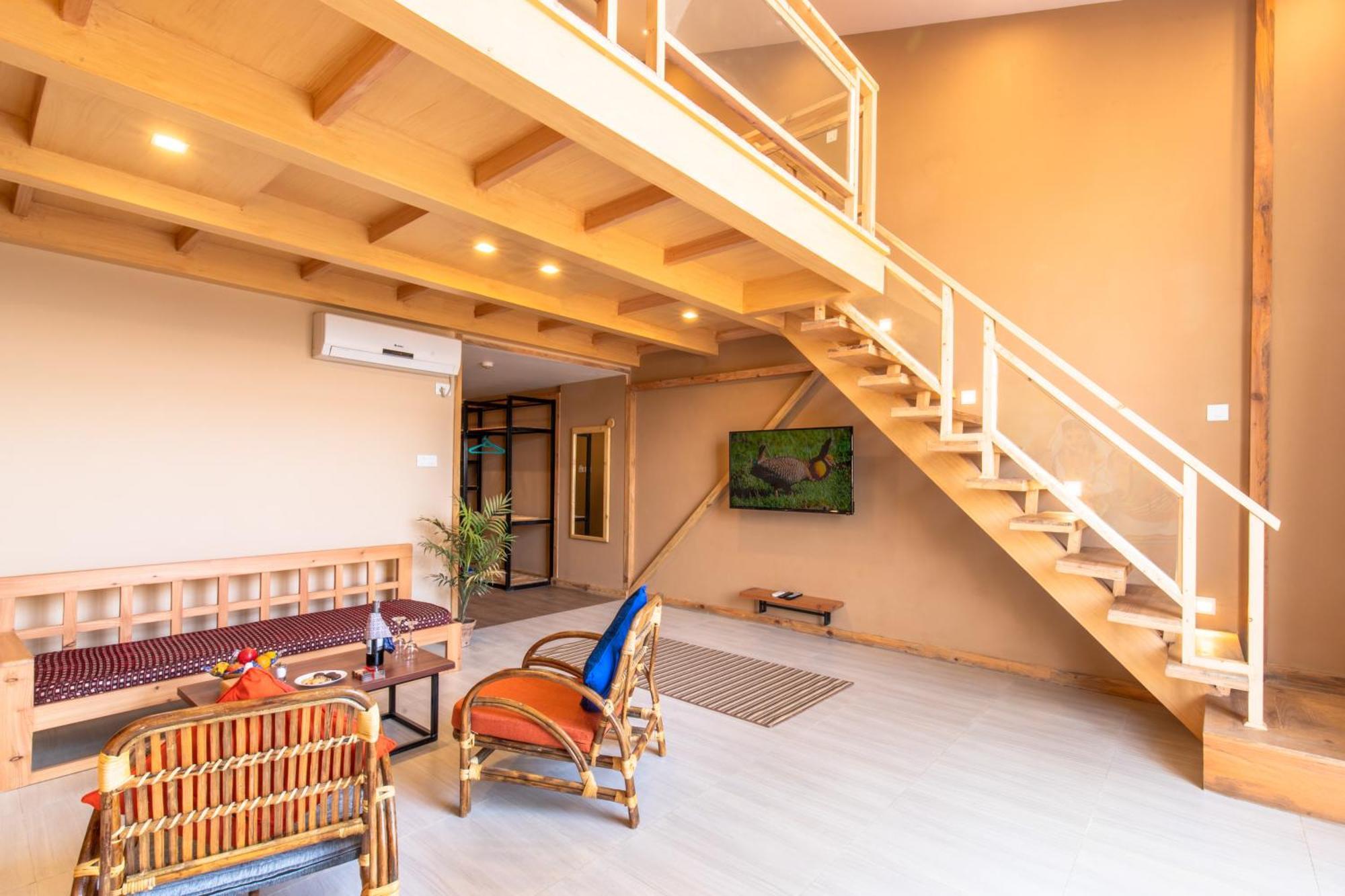 Queen Room with Balcony