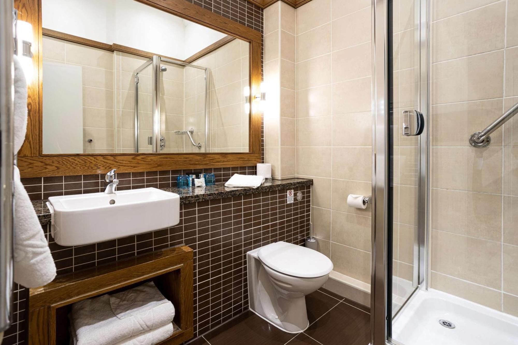 Standard Double Room,1589332423:JPEG