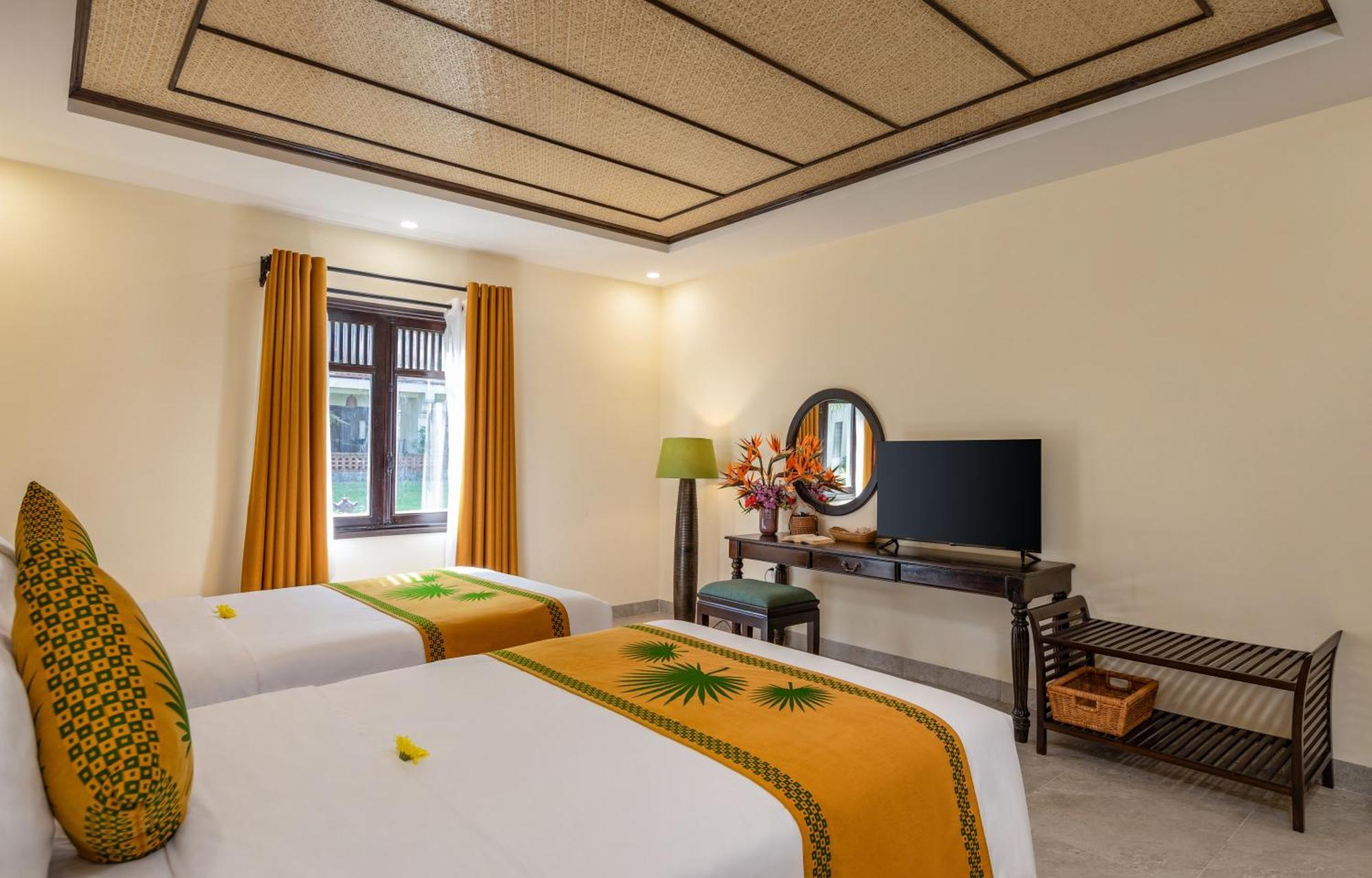 03 BEDROOM OCEAN FRONT VILLA PRIVATE POOL
