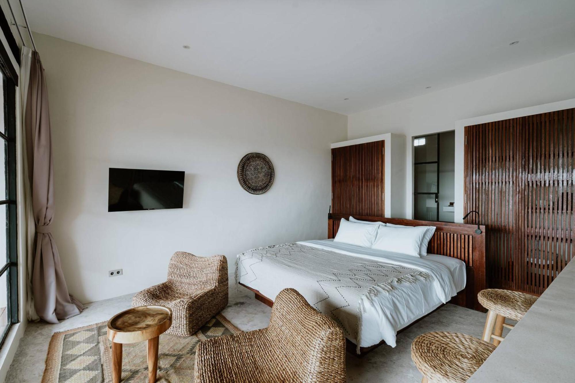 Junior Suite,1526218627:JPEG