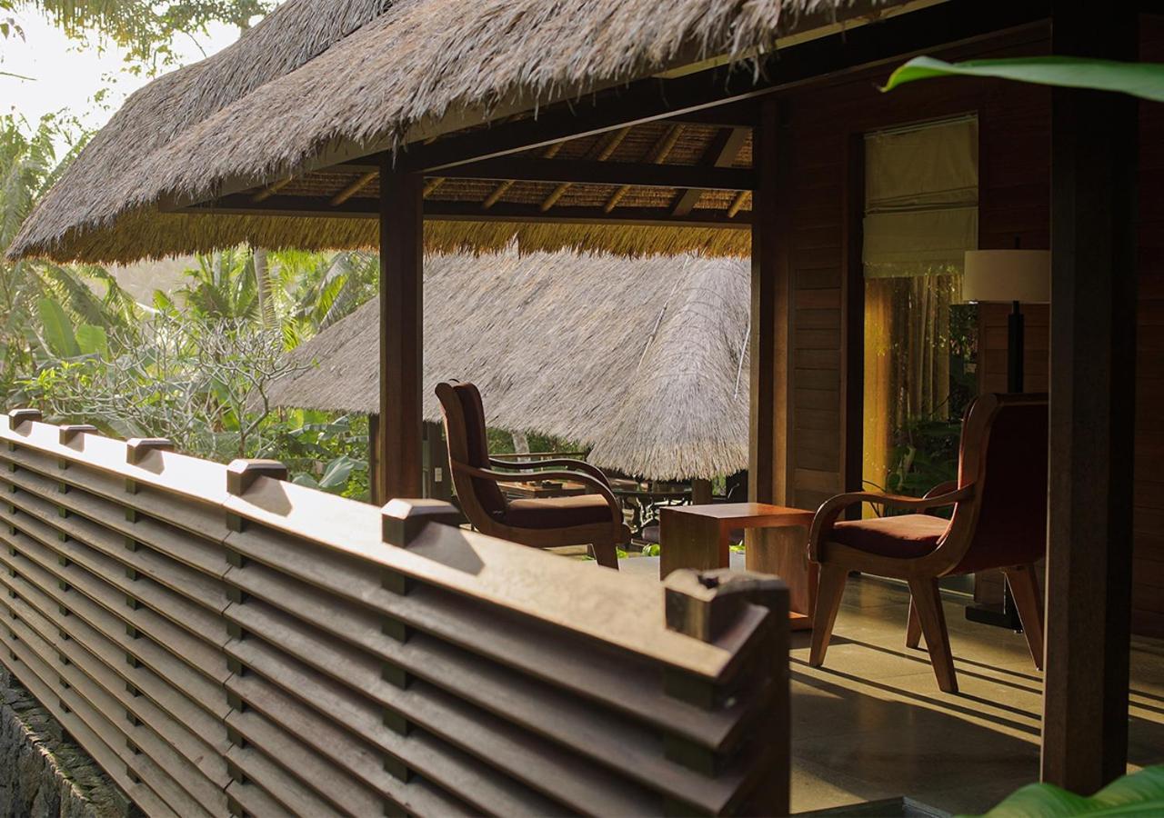 One Bedroom Honeymoon Suite Pool Villa Massage