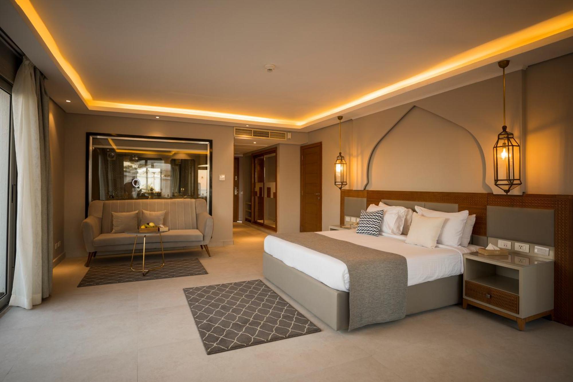 Diamond Pool Suite Posh Club,1588088909:JPEG