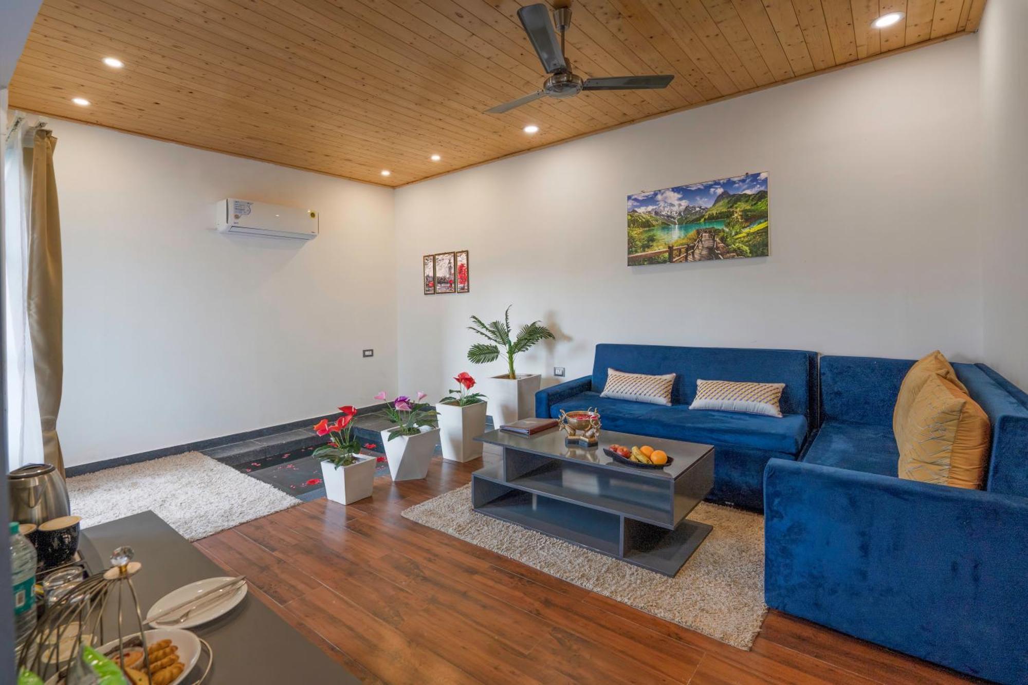 One-Bedroom Cottage,1540215172:JPEG