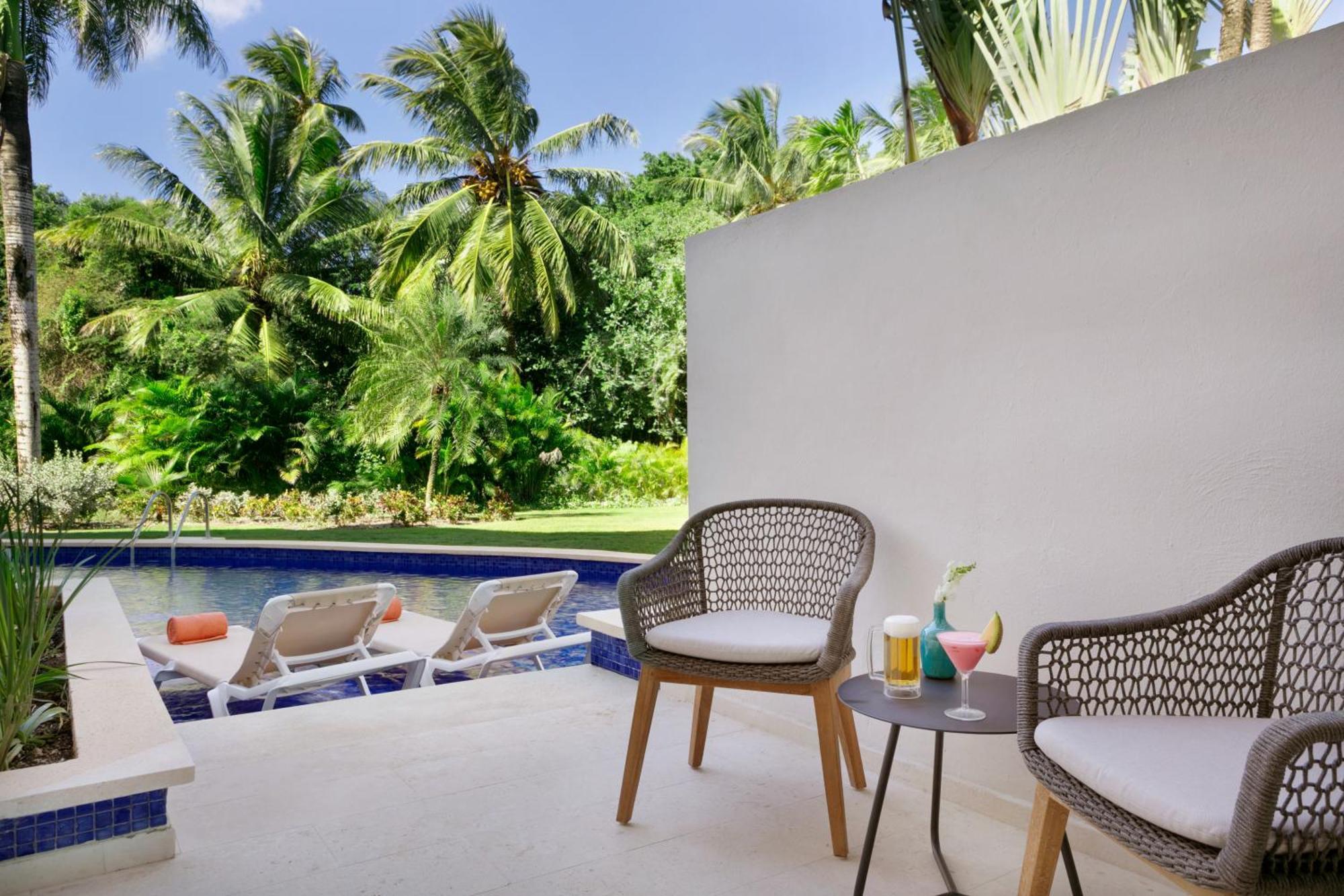 Preferred Club Swim-Out Graden View - 1 King Bed