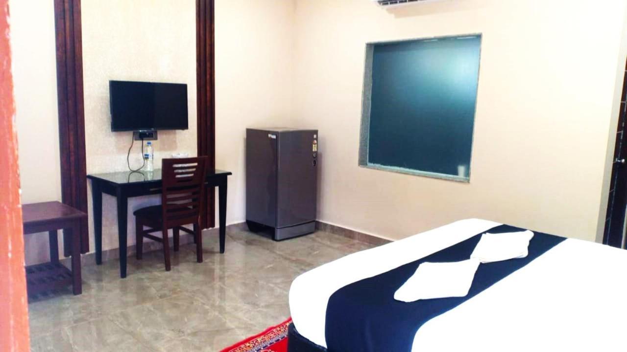 Deluxe Suite,1542066220:JPEG