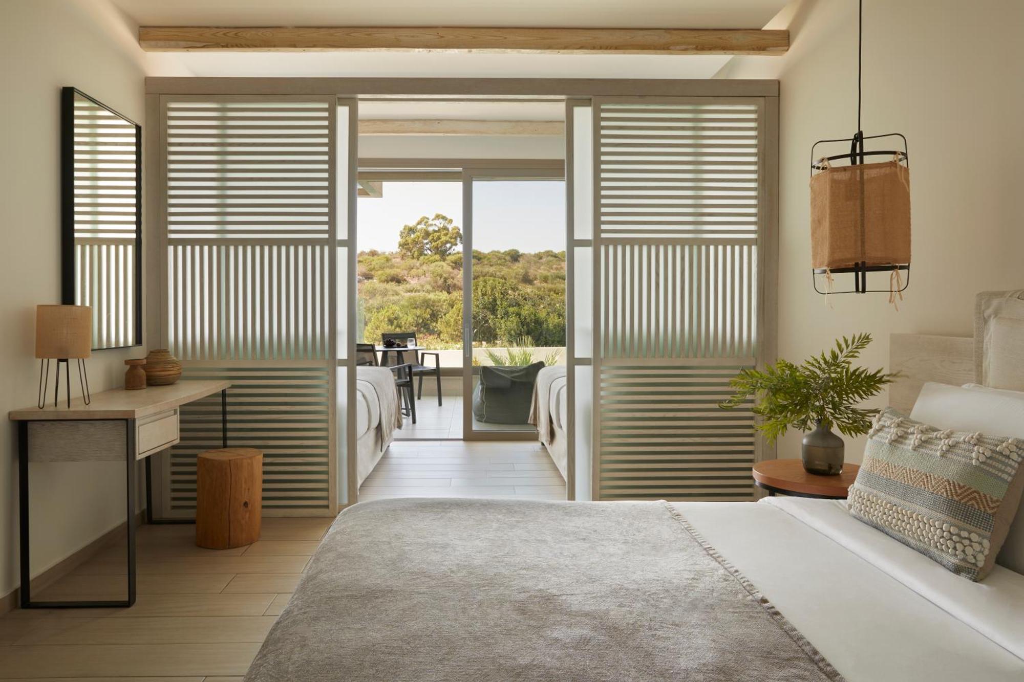 Family Room Sliding Door Inland View Residence Area,1543172368:JPEG