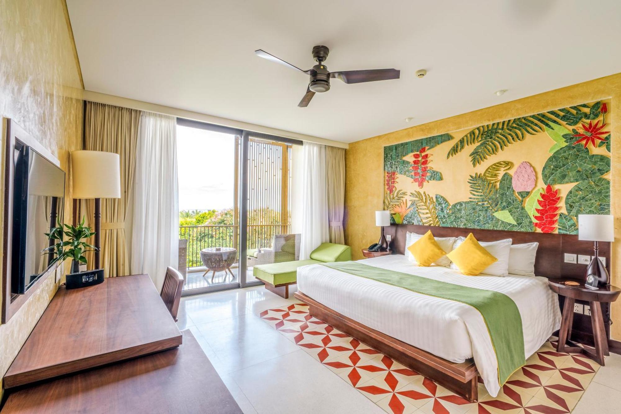 Deluxe Sea Double Room or Twin Room with balcony