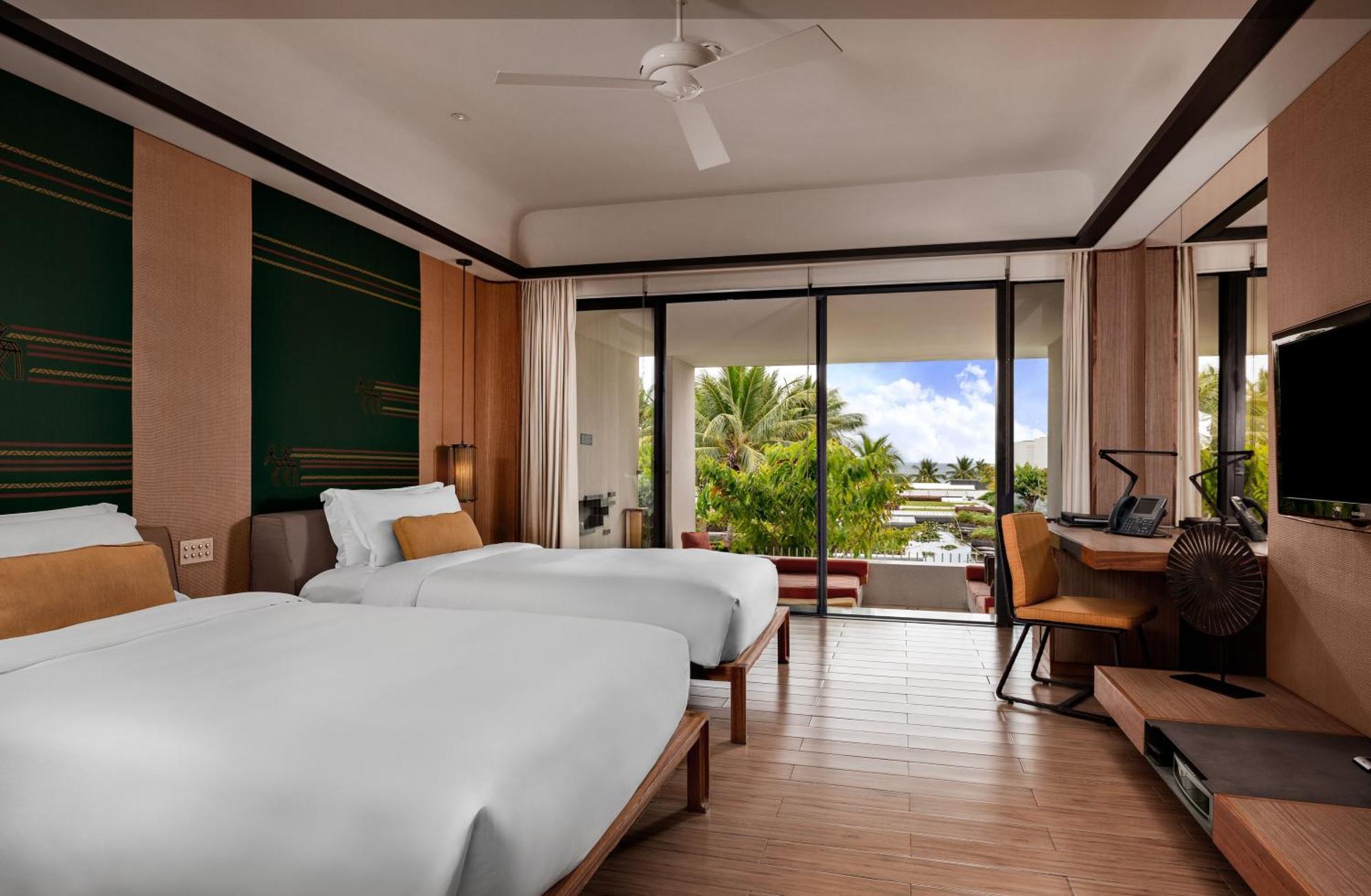 Classic GardenVw OutdoorLivingArea,1586114582:JPEG