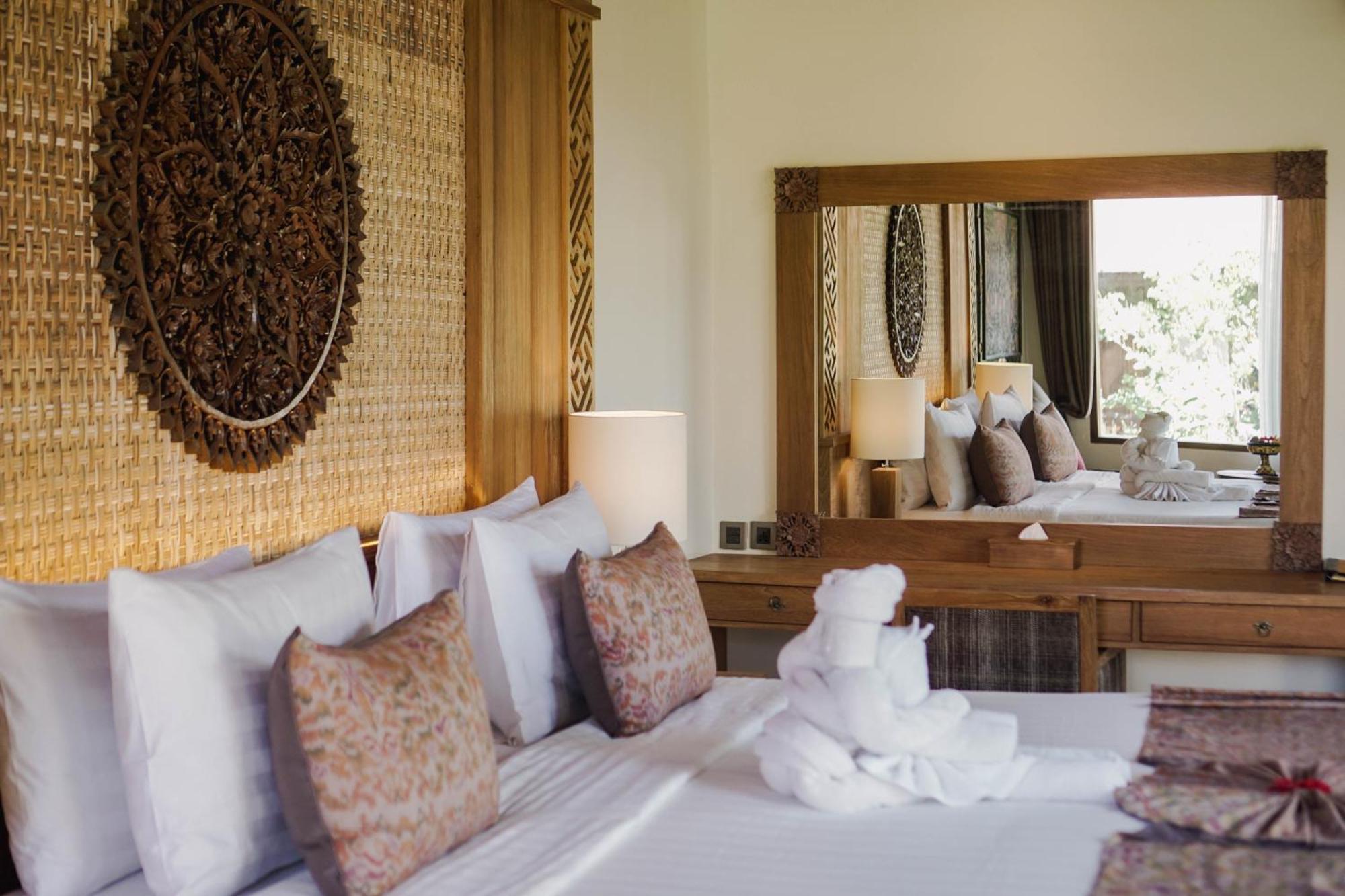 Deluxe Double or Twin Room Valley View