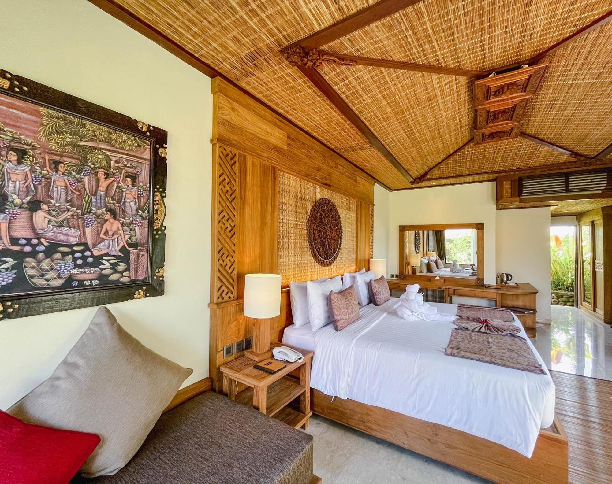 Deluxe Double or Twin Room Valley View
