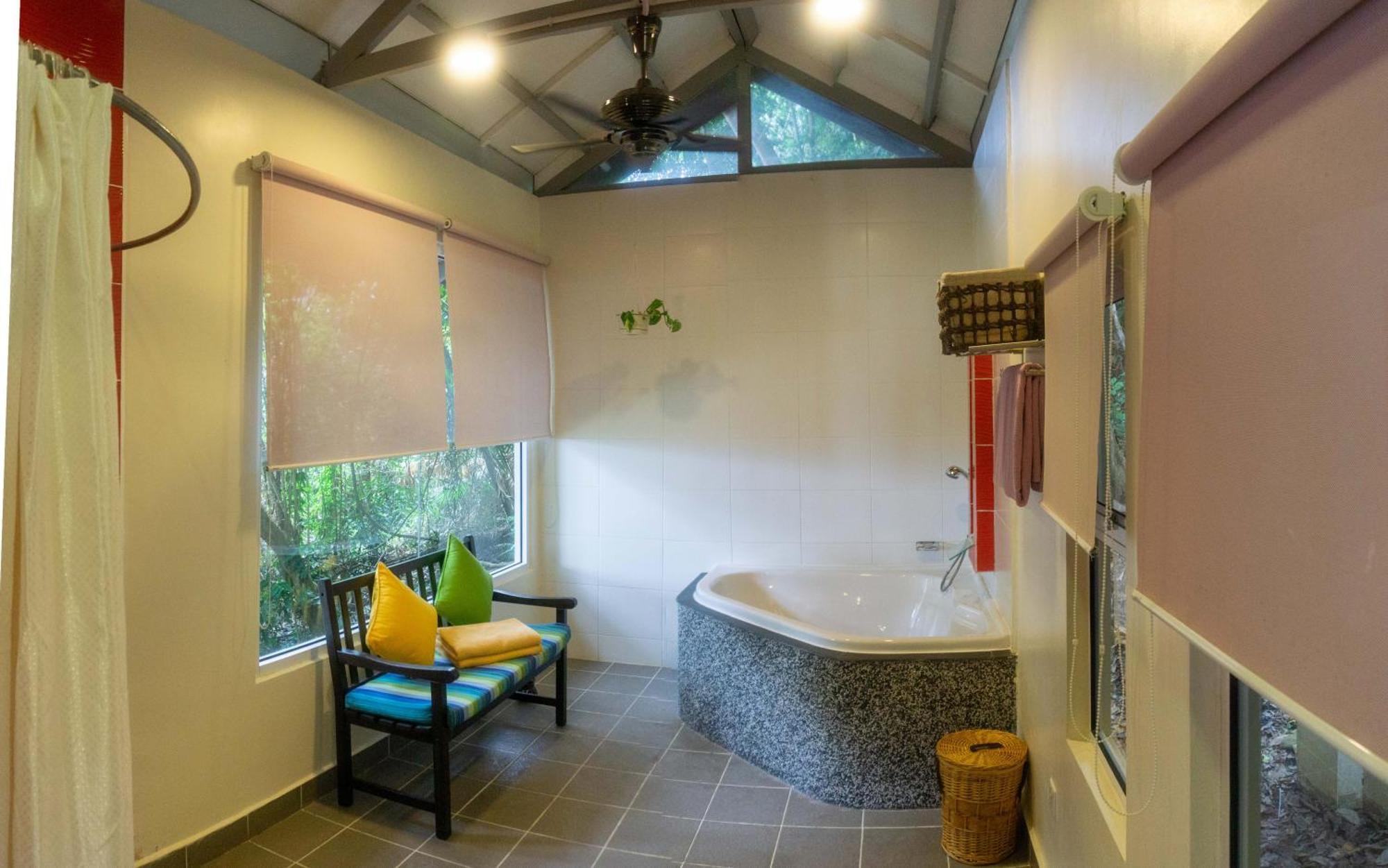 Hillside Villa Single Story + Return Boat Transfer