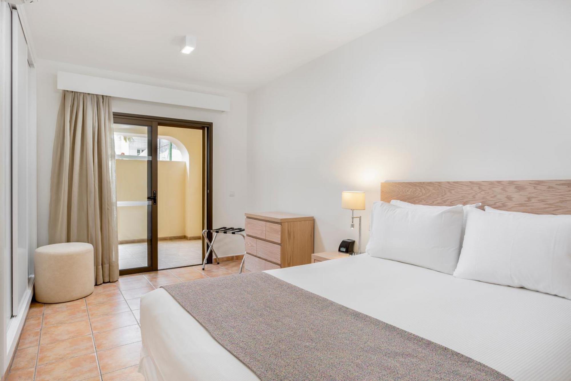 Two-Bedroom Apartment,1546759432:JPEG