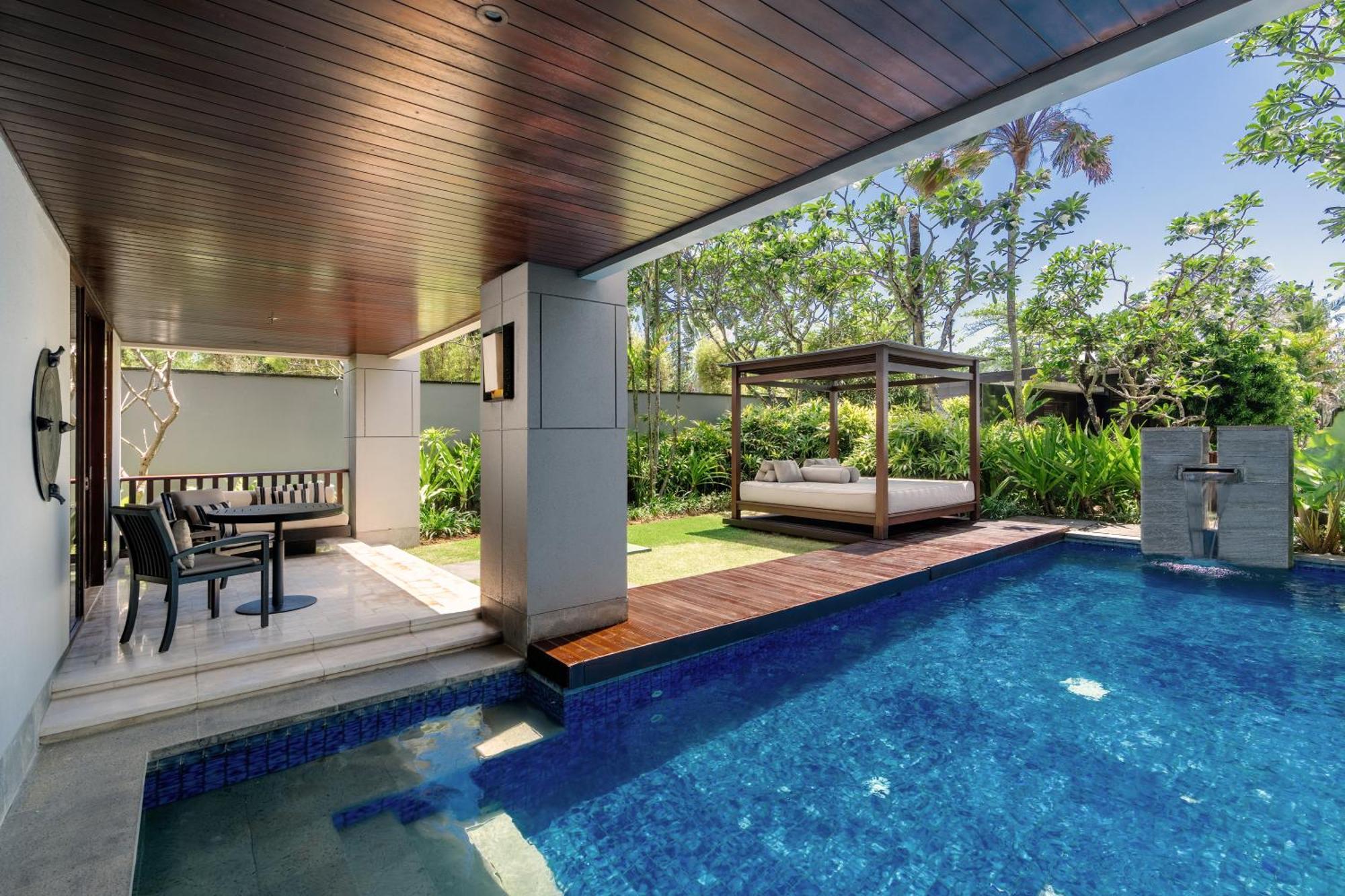 King Pool Suite,1547974615:JPEG