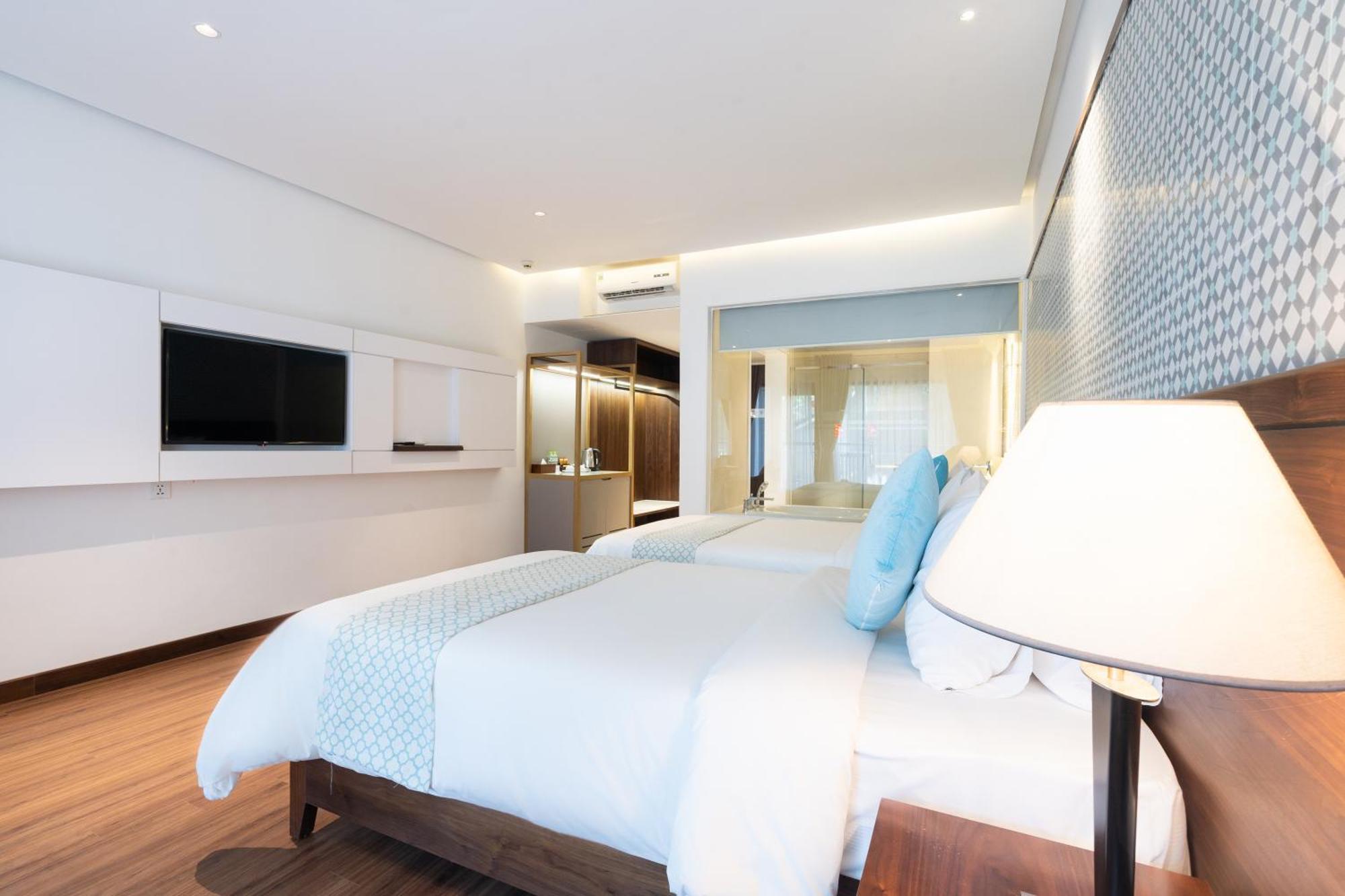 Deluxe Twin Room with Garden View