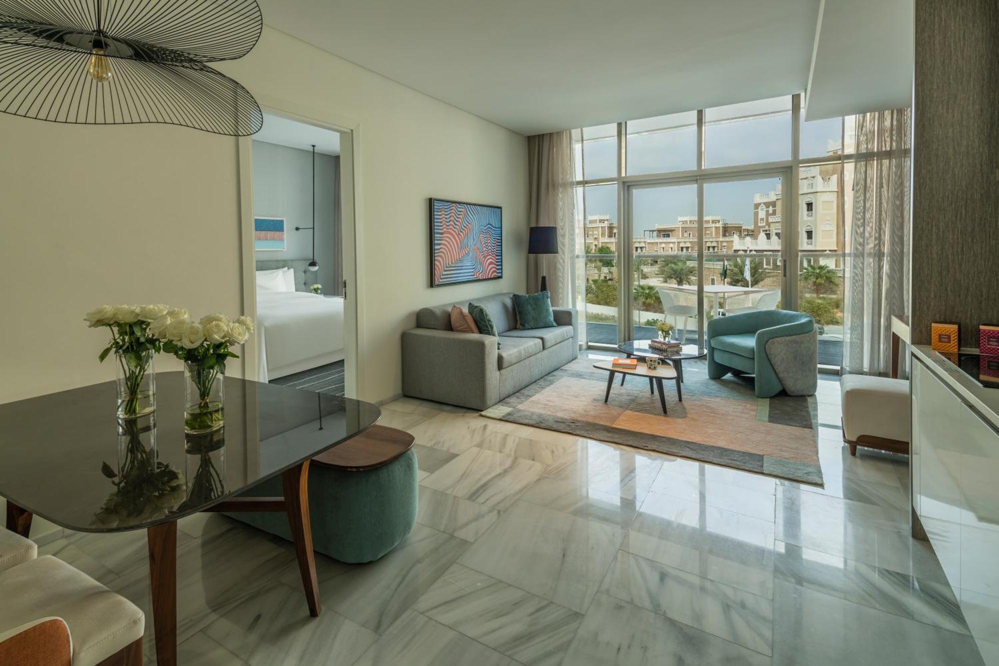 One-Bedroom Suite Arabian Sea View Balcony Kitchen & Sofa Bed