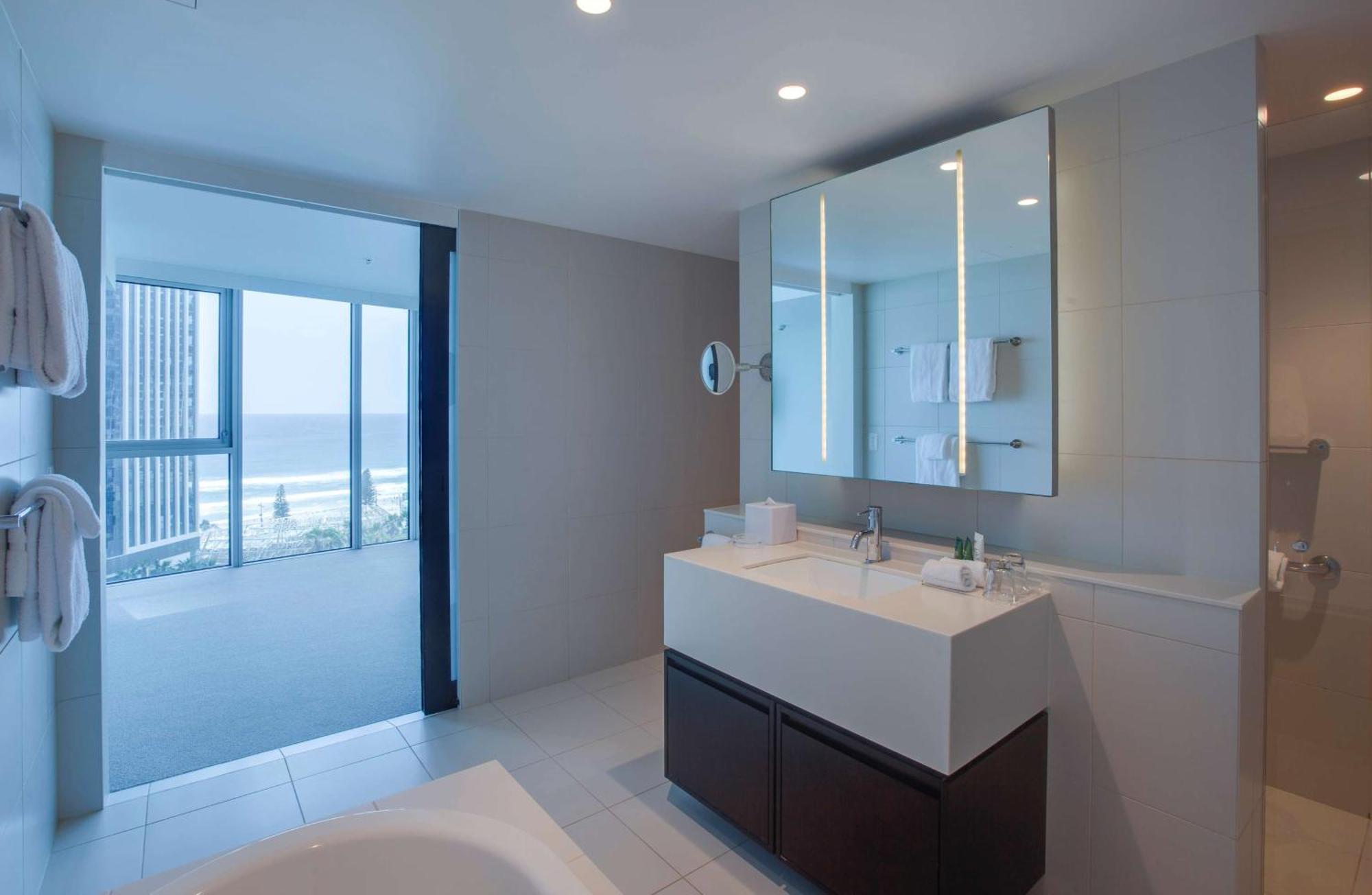 Ocean Panorama Room with Executive Lounge Access,1552618918:JPEG