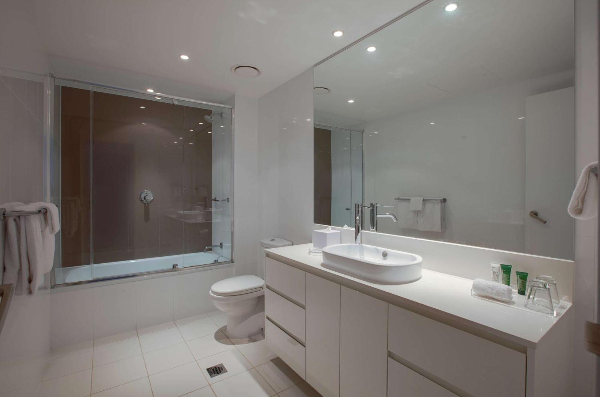 Two Bedroom Two Bathroom Sky High Residence