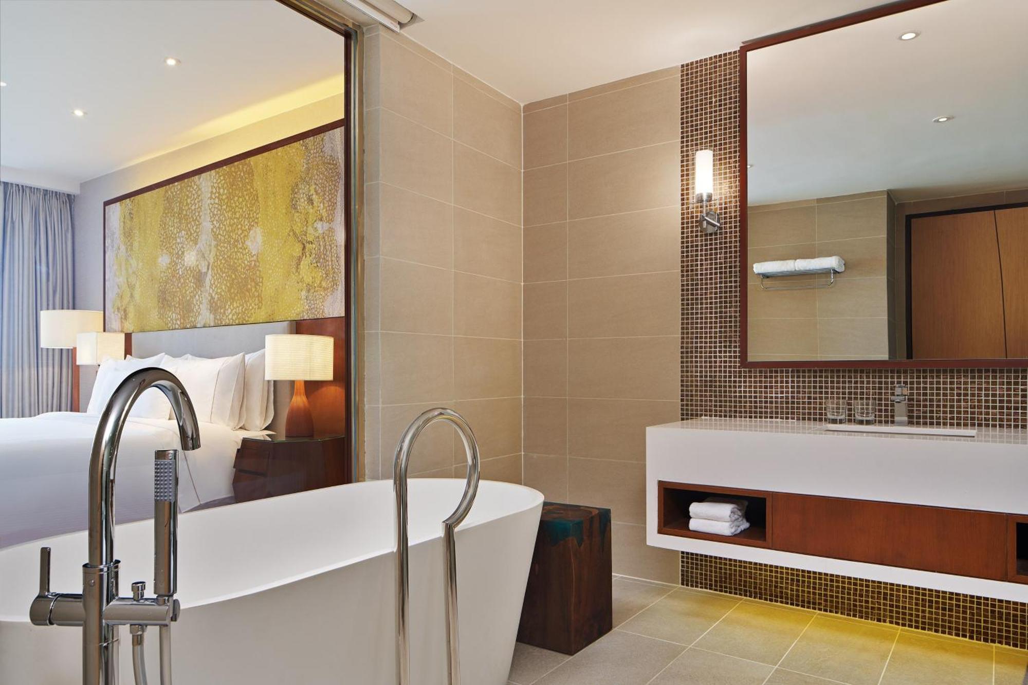 1 Katil King, Suite 1-Bilik Tidur