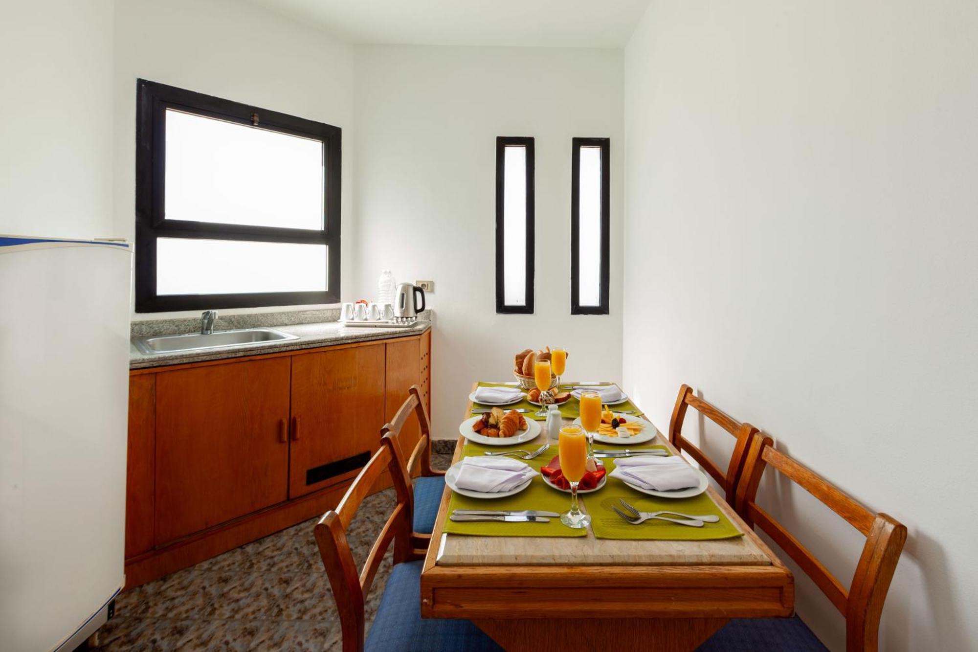 Two-Bedroom Bungalow,1563290428:JPEG