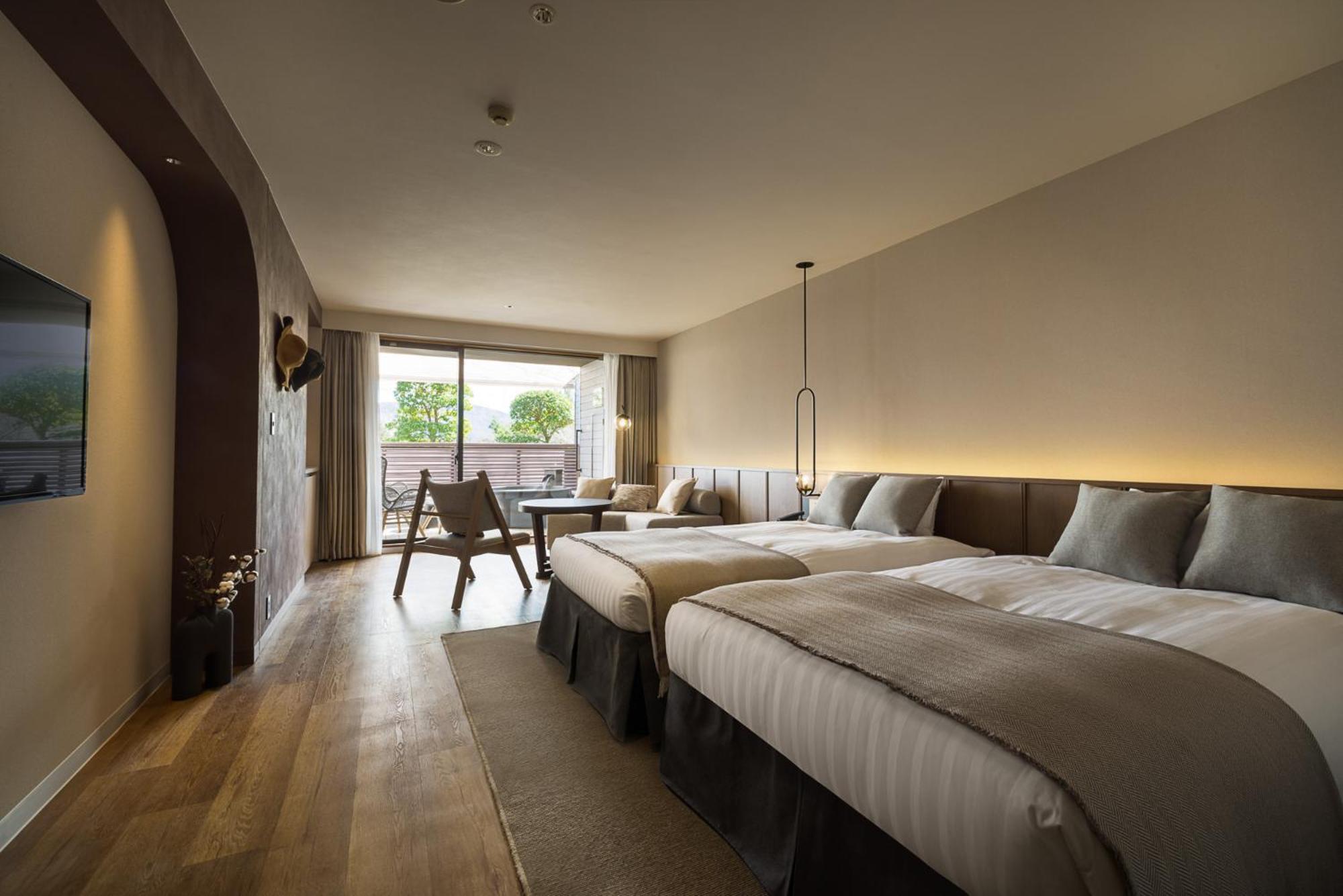 Deluxe Twin Room with private hot spring