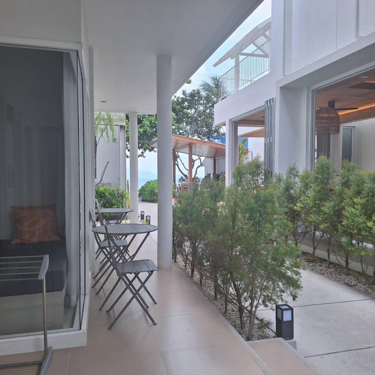 Deluxe Double or Twin Room with Terrace