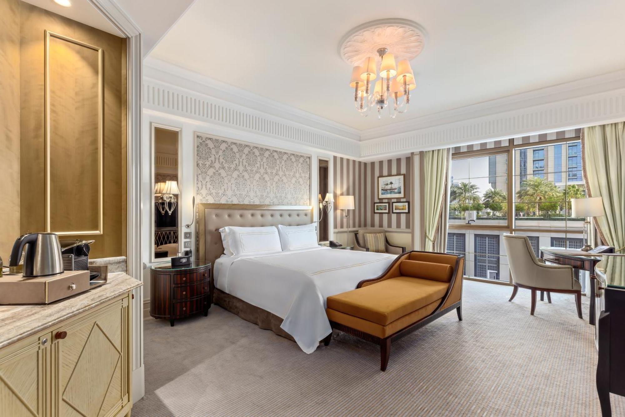 Deluxe King Room,1584661531:JPEG