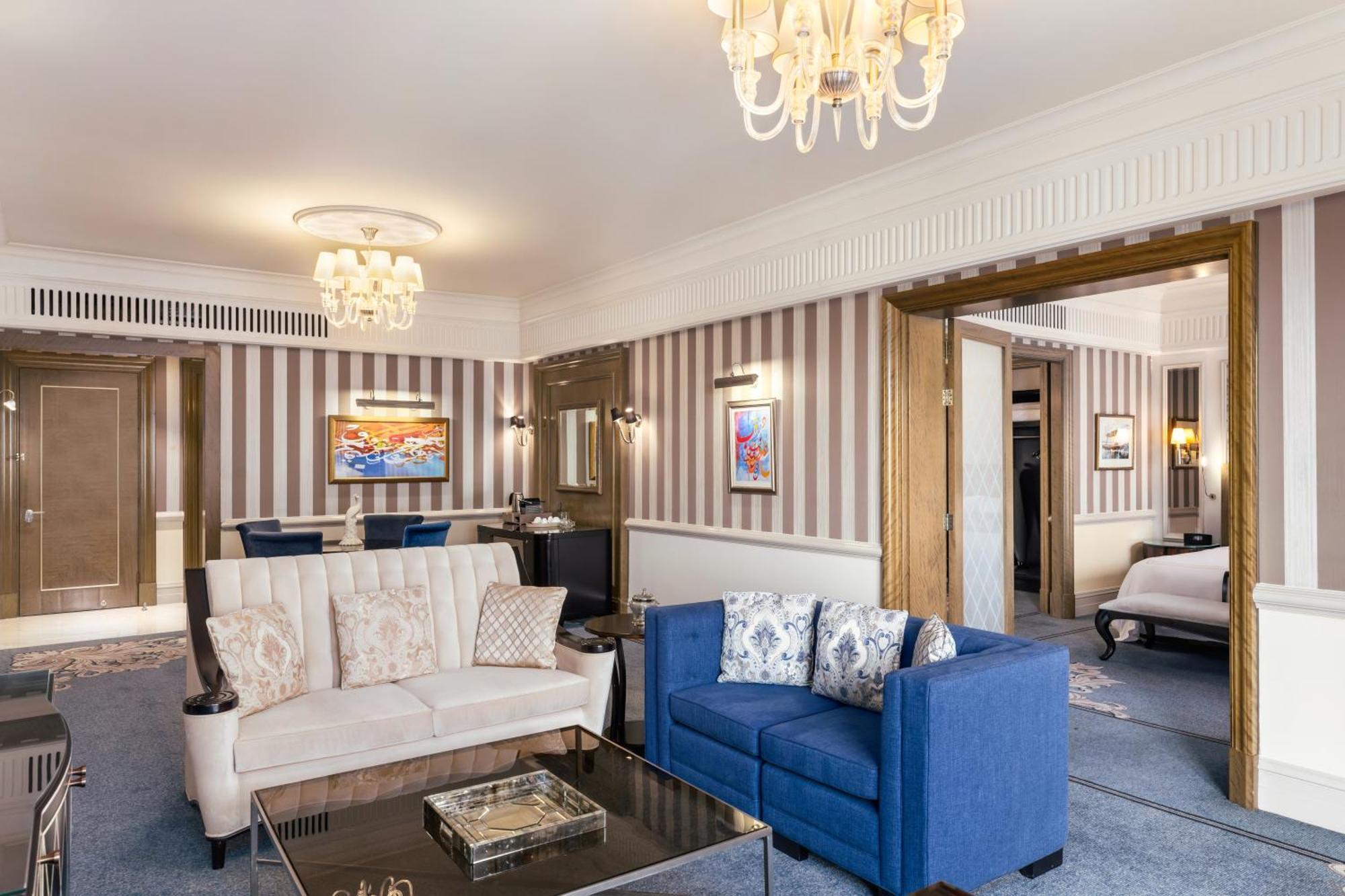 Empire Suite