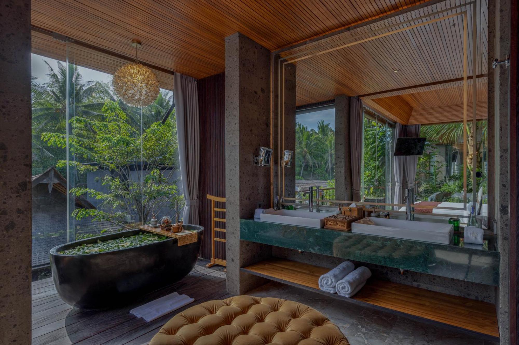 Grand Deluxe Balcony with Free Access to Wellness Facilities,1584884911:JPEG