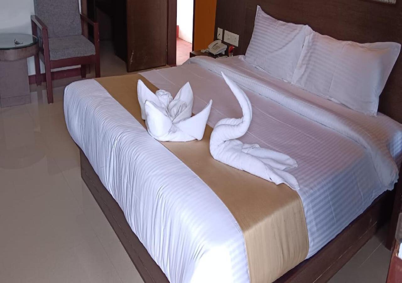 Deluxe Double Room with Balcony and Sea View,1586243645:JPEG