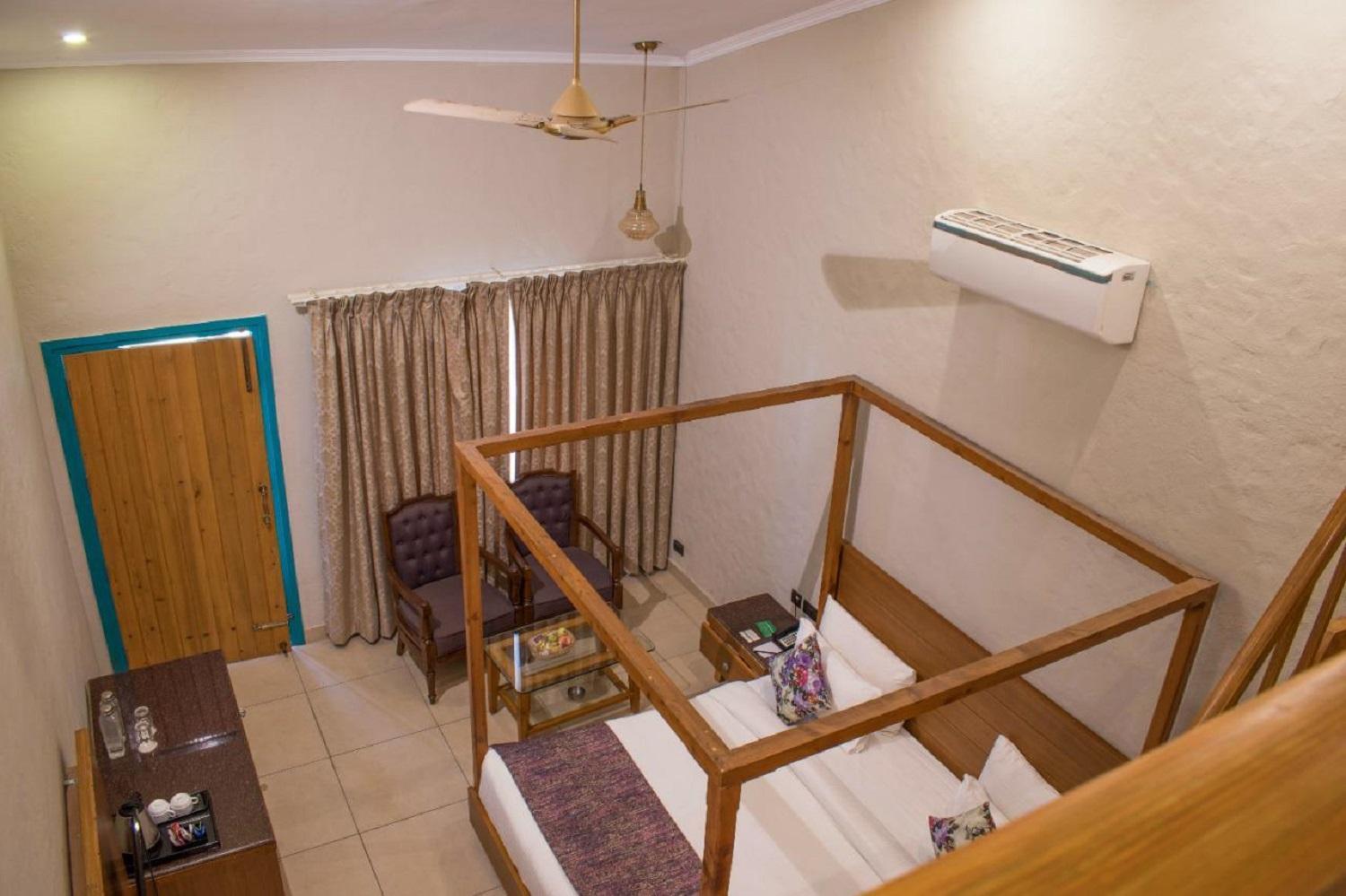 Deluxe Family Suite