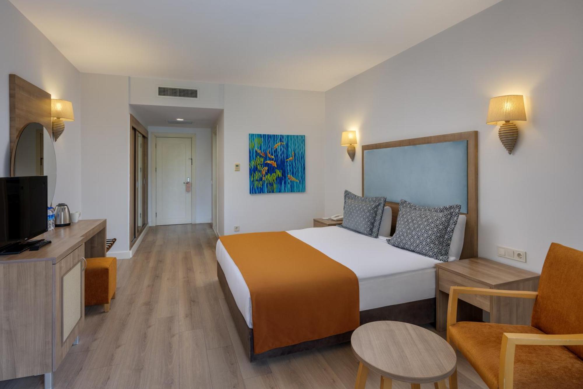 Double Room Lake View